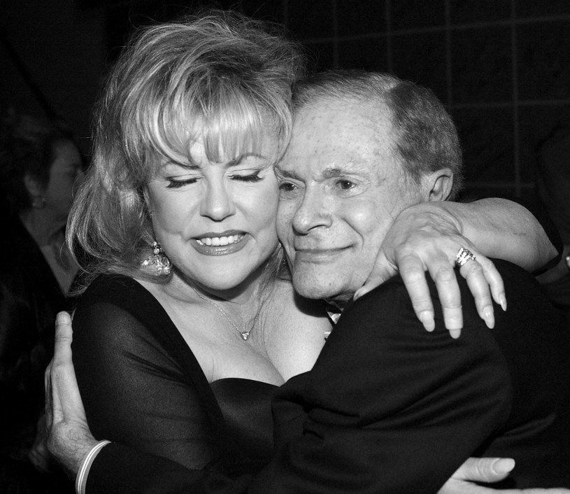 Jerry Herman, kompozytor, który stworzył muzykę i teksty do musicali "Mame", "Hello, Dolly!" i "La Cage aux Folles", zmarł w czwartek w Miami w wieku 88 lat. O jego śmierci poinformowała w piątek jego córka chrzestna Jane Dorian.
