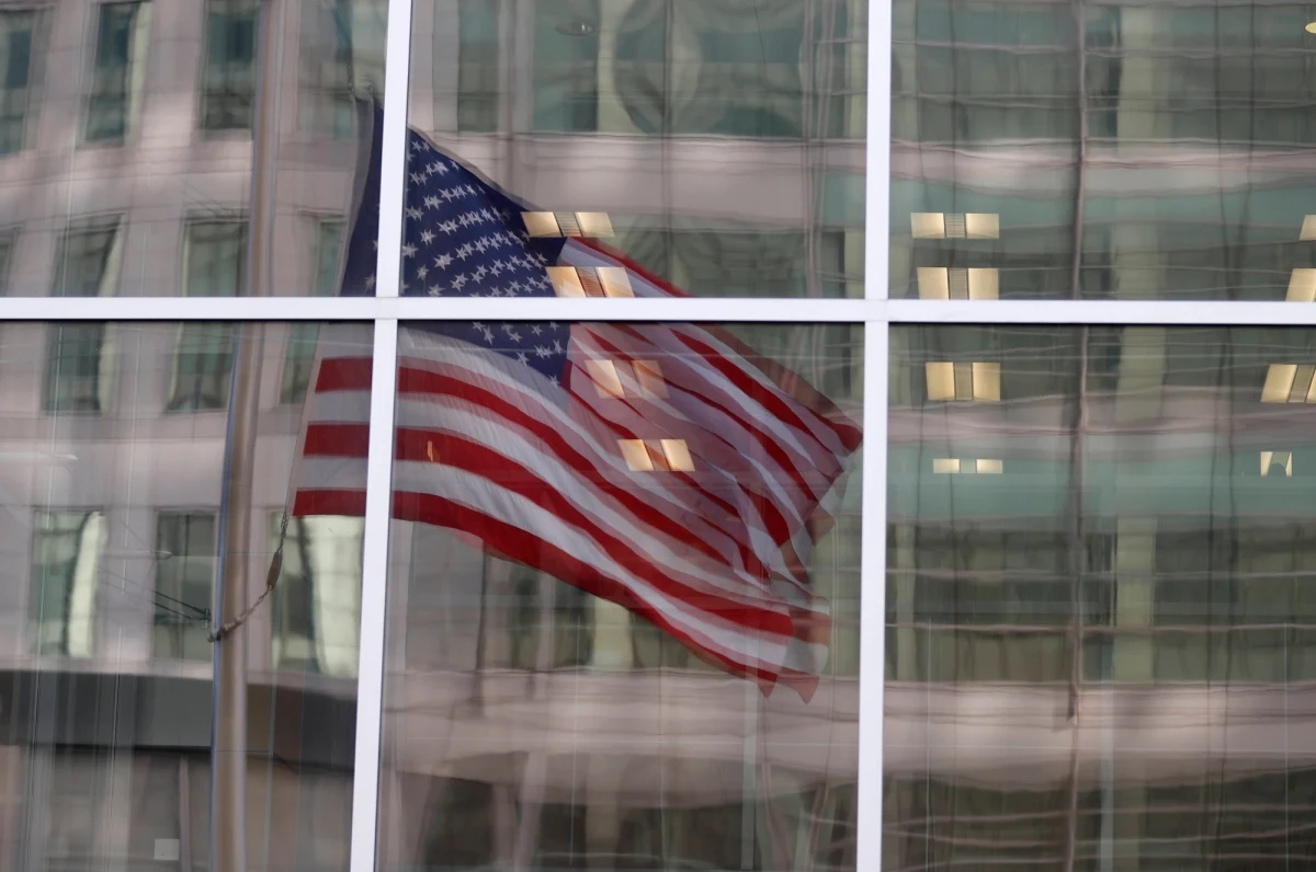 Amerykańskie wojsko przeprowadziło w Iraku i Syrii naloty wymierzone w milicję Kataib Hezbollah - poinformował Pentagon. Dwa dni wcześniej amerykański cywil zginął w ataku rakietowym na bazę wojskową w Iraku.