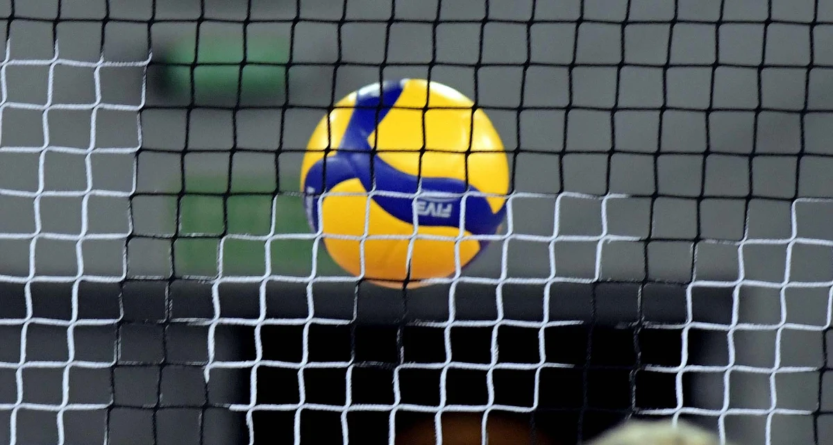 Liderki ekstraklasy siatkarek Grupa Azoty Chemik Police zagrają z mistrzyniami kraju ŁKS Commercecon Łódź w ćwierćfinale Pucharu Polski. Dwie czołowe ekipy PlusLigi - Grupa Azoty ZAKSA Kędzierzyn-Koźle i VERVA Warszawa ORLEN Paliwa - zmierzą się z pierwszoligowcami.