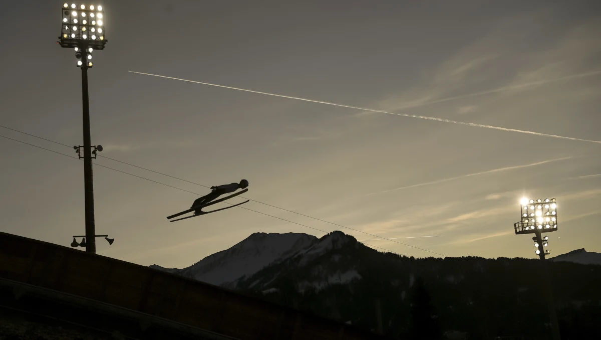 We wtorek na skoczni w niemieckim Garmisch-Partenkirchen odbędą się kwalifikacje do noworocznego konkursu 68. Turnieju Czterech Skoczni. Pierwszy, rozegrany w niedzielę w Oberstdorfie, wygrał Japończyk Ryoyu Kobayashi, Dawid Kubacki był trzeci.
