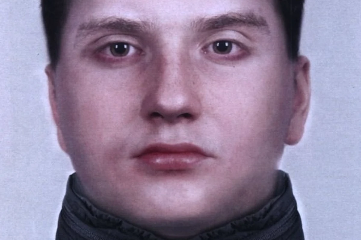 Lubelska policja szuka mężczyzny, który zaatakował kobietę na klatce schodowej jednego z bloków na osiedlu LSM. Funkcjonariusze opublikowali jego porter pamięciowy i proszą o kontakt wszystkich, którzy rozpoznają napastnika. 