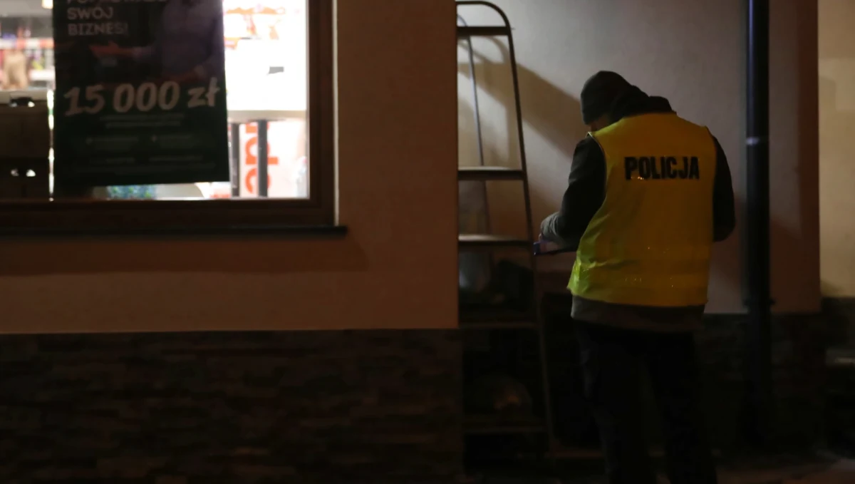 Atak nożownika na zakopiańskim osiedlu Pardałówka. W noc sylwestrową napastnik ranił nożem poszkodowanego.