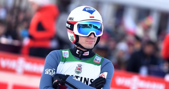Kamil Stoch zakończył rywalizację w niemieckim Garmisch-Partenkirchen na 19. miejscu. Mistrz olimpijski w rozmowie z Onetem przyznał, że w pierwszej serii konkursu „popełnił duży błąd”.