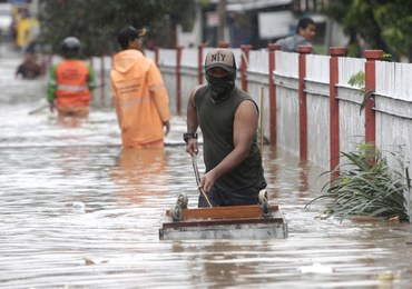 Indonezja: Powódź w Dżakarcie. Rośnie liczba ofiar