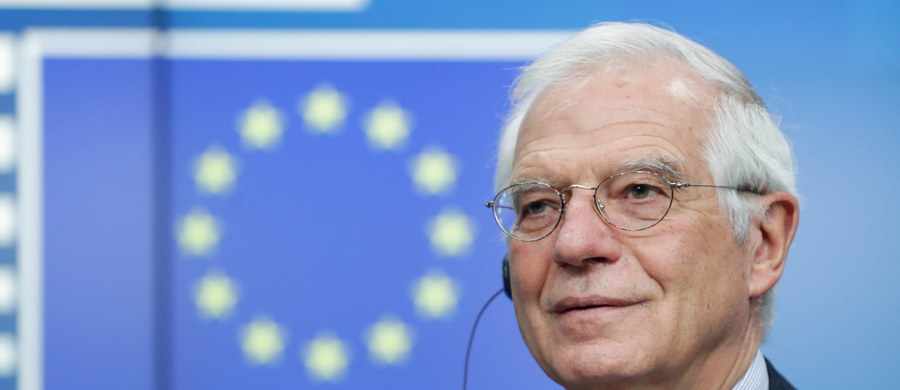 Wysoki przedstawiciel ds. zagranicznych UE Josep Borrell rozmawiał w weekend z ministrem spraw zagranicznych Iranu Mohammadem Dżawadem Zarifem. Jak poinformowała unijna dyplomacja, rozmowy dotyczyły ostatnich wydarzeń w Iranie, Borrell zaprosił również Zarifa do Brukseli. 