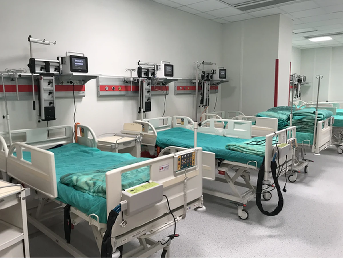 Od wtorku przez dobę do środy do godziny 7 - nieczynny będzie Szpitalny Oddział Ratunkowy (SOR) Szpitala Uniwersyteckiego w Krakowie. Związane jest to z kolejną turą przeprowadzki placówki do nowej siedziby w Prokocimiu.