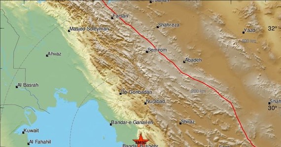 Nad ranem w południowej części Iranu, ok. 60 kilometrów od elektrowni jądrowej, doszło do trzęsienia ziemi o magnitudzie 4,5. 