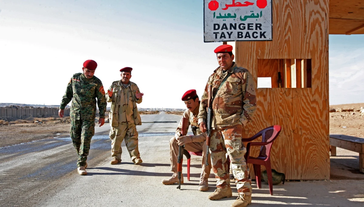 Przewidywanie najbliższego rozwoju sytuacji na Bliskim Wschodzie jest misją nieco straceńczą, szczególnie jeśli istotne znaczenie mają tam decyzje i działania polityka tak trudnego do odczytania jak Donald Trump. Możemy więc co najwyżej próbować ocenić, jakie wydarzenia byłyby najbardziej pożądane z naszego punktu widzenia. Tu akurat nie ma żadnych wątpliwości, najlepiej byłoby gdyby po zabiciu przez Amerykanów generała Sulejmaniego i bezkrwawym, irańskim odwetowym ataku na bazy, w których są amerykańscy i polscy żołnierze, nic więcej złego się nie stało. Czy to możliwe? Wciąż tak. Czy prawdopodobne? Po wieczornym oświadczeniu prezydenta USA, który żadnego odwetu nie zapowiedział, coraz bardziej.