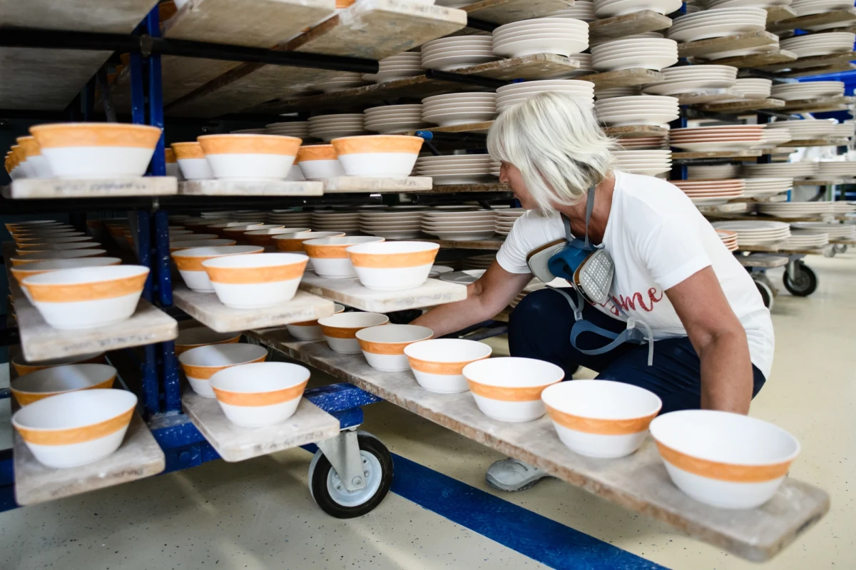 "W 2020 r. Europę czeka wzmożona walka o pracowników z zagranicy. Przedsiębiorcy apelują o działania, które zwiększą szanse naszego kraju" - czytamy w czwartek w "Rzeczpospolitej".