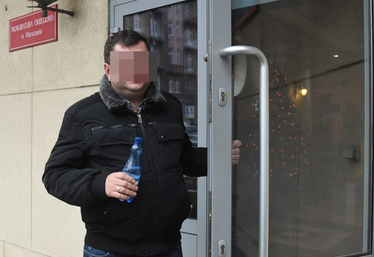 Sąd Rejonowy w Kielcach nie zgodził się na tymczasowe aresztowanie Zbigniewa S., podejrzanego o kierowanie gróźb po adresem ministra sprawiedliwości i jego żony Patrycji Koteckiej. Zbigniew S. ma dozór policji, zakaz opuszczania miejsca stałego pobytu i zakaz zbliżania się do pokrzywdzonych. Prokuratura zapowiedziała odwołanie.