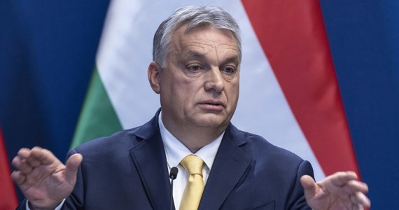 Węgry testują jedność dyplomatyczną Unii Europejskie swoją samowolną polityką zagraniczną, np. wykonując pojednawcze kroki wobec Syrii czy Rosji - oceniał brytyjski dziennik "Financial Times". 