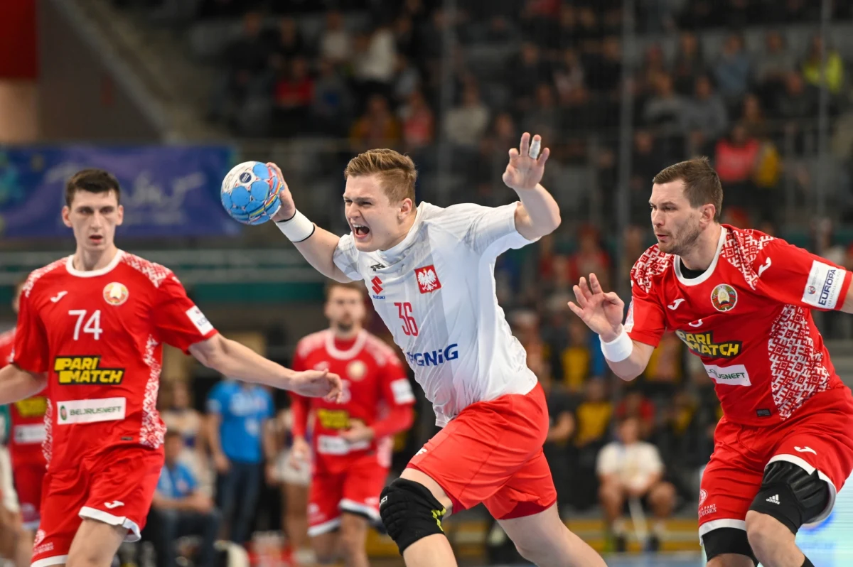 Pierwszym rywalem Polaków podczas Mistrzostw Europy w piłce ręcznej będzie Słowenia. Gospodarzami turnieju są Szwecja, Norwegia i Austria. Piątkowe spotkanie Polaków w Goeteborgu rozpocznie się o 18.15.