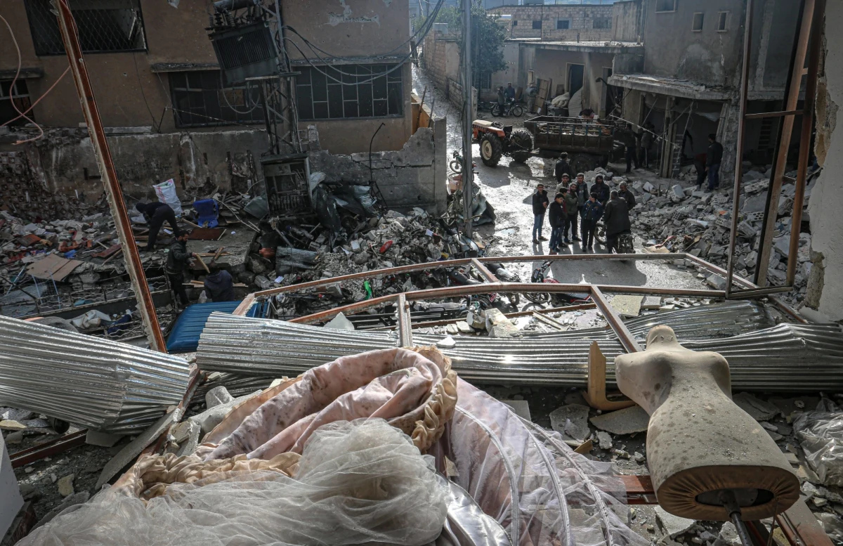 Turcja i Rosja zgodziły się na zawieszenie broni w syryjskiej prowincji Idlib, gdzie w grudniu rozpoczęła się kolejna ofensywa wojsk reżimu Baszara el-Asada i sprzymierzonych z nim sił rosyjskich przeciwko rebeliantom - poinformowało w piątek tureckie ministerstwo obrony.