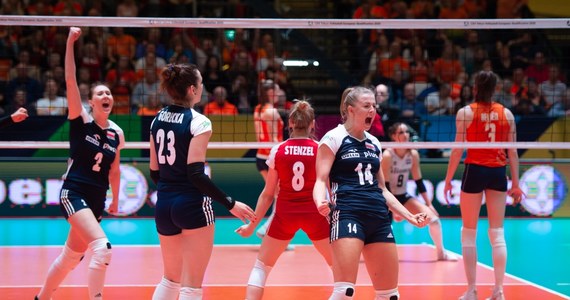 Reprezentacja Polski w piłce siatkowej kobiet zagra z Turcją w półfinale kwalifikacji olimpijskich. "Biało-czerwone" będą miały szansę na wzięcie rewanżu na Turczynkach, które z łatwością pokonały nasze zawodniczki w półfinale mistrzostw Europy. Początek spotkania o 20:45.