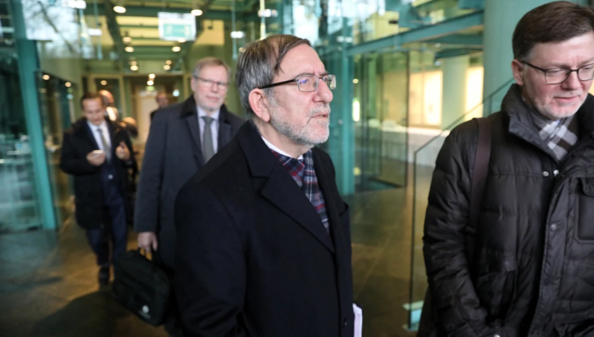 Zapewne w czwartek zostanie opublikowana opinia Komisji Weneckiej na temat nowelizacji polskich ustaw sądowych - dowiedziała się PAP w źródłach w KW. Opinia powstanie w trybie pilnym po wizycie sprawozdawców KW w Warszawie.