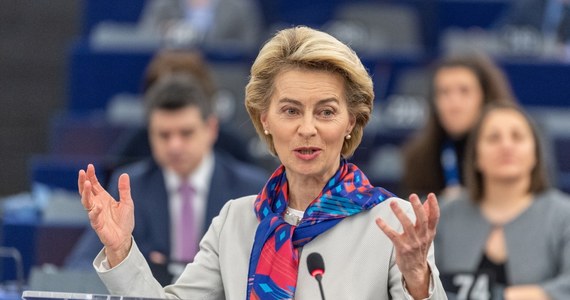 Szefowa Komisji Europejskiej Ursula von der Leyen poinformowała, że we wtorek na spotkaniu Komisji Europejskiej odbędzie się dyskusja o praworządności w Polsce, w tym o środkach tymczasowych Trybunału Sprawiedliwości UE. Osobny raport na temat sytuacji praworządności w Polsce przygotuje Parlament Europejski – informuje dziennikarka RMF FM Katarzyna Szymańska-Borginion.