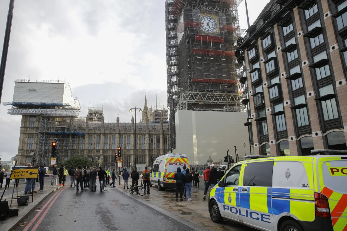 Miało być z przytupem, ale nie będzie. Brytyjska komisja parlamentarna wykluczyła „obudzenie” Big Bena w chwili wdrożenia brexitu. Wielka Brytania opuści Unie Europejską za niewiele ponad dwa tygodnie. 