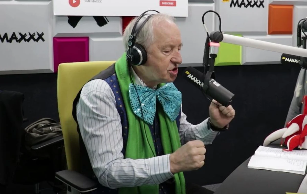 ​30. urodziny RMF FM to dzień pełen niespodzianek. Podczas porannego programu żółto-niebieskie radio na chwilę połączyło się z siostrzaną stacją RMF MAXXX, którego prezenterzy przygotowali dla nas wyjątkową niespodziankę....