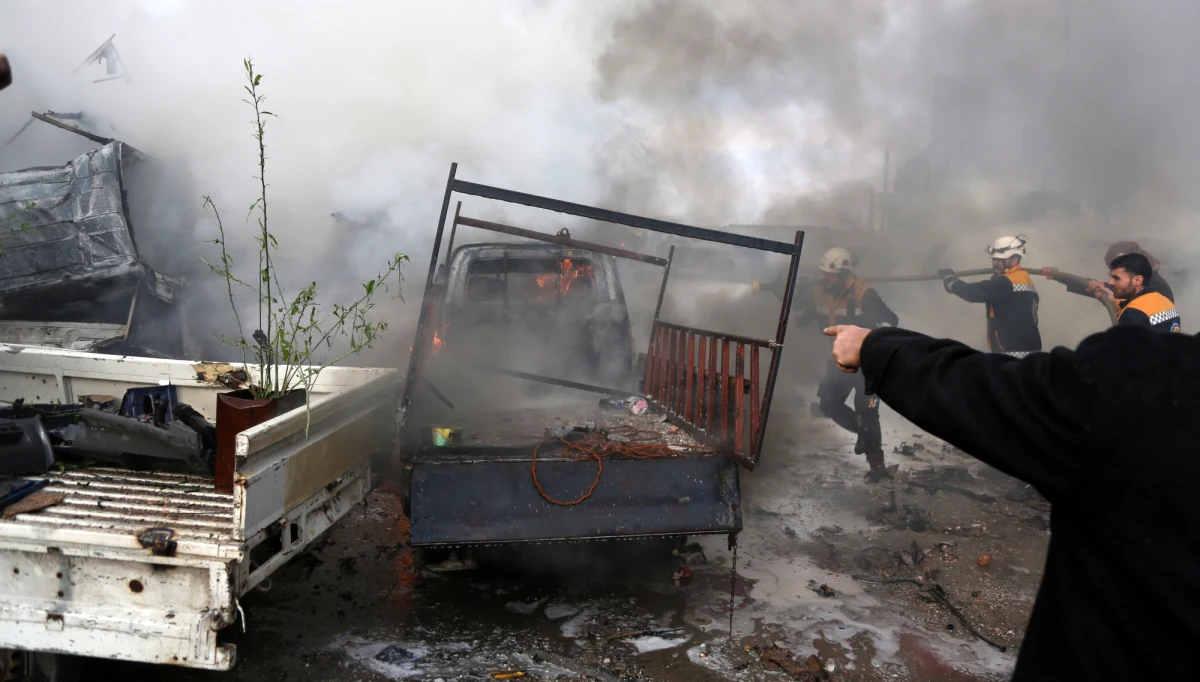 Co najmniej 39 osób zginęło w nocy ze środy na czwartek w starciach między siłami reżimu syryjskiego a dżihadystami i rebeliantami z Idlib na północnym zachodzie Syrii - poinformowało Syryjskie Obserwatorium Praw Człowieka. 