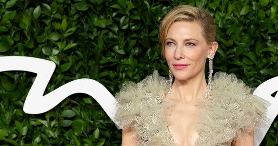 ​Australijska aktorka Cate Blanchett będzie przewodniczącą jury głównego konkursu o nagrodę Złotego Lwa. Tą decyzję ogłosiła  dyrekcja 77. festiwalu filmowego w Wenecji. Święto kina na weneckim Lido odbędzie się w dniach 2-12 września.