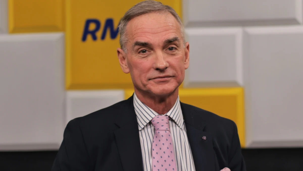 „Przede wszystkim jest to opinia nierzetelna, podpisana przez prezydium Komisji Weneckiej, a nie całą komisję. Jest to opinia, która powstawała w bardzo szybkim tempie, na bardzo dziwnych zasadach, bez formalnego zaproszenia przez stronę polską” - powiedział w Porannej rozmowie w RMF FM Jan Maria Jackowski, senator Prawa i Sprawiedliwości.