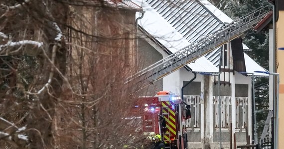 Tragedia w Vejprtach na północnym zachodzie Czech. W pożarze domu dla ludzi z niepełnosprawnościami zginęło 8 osób, a kolejnych 30 odniosło obrażenia.