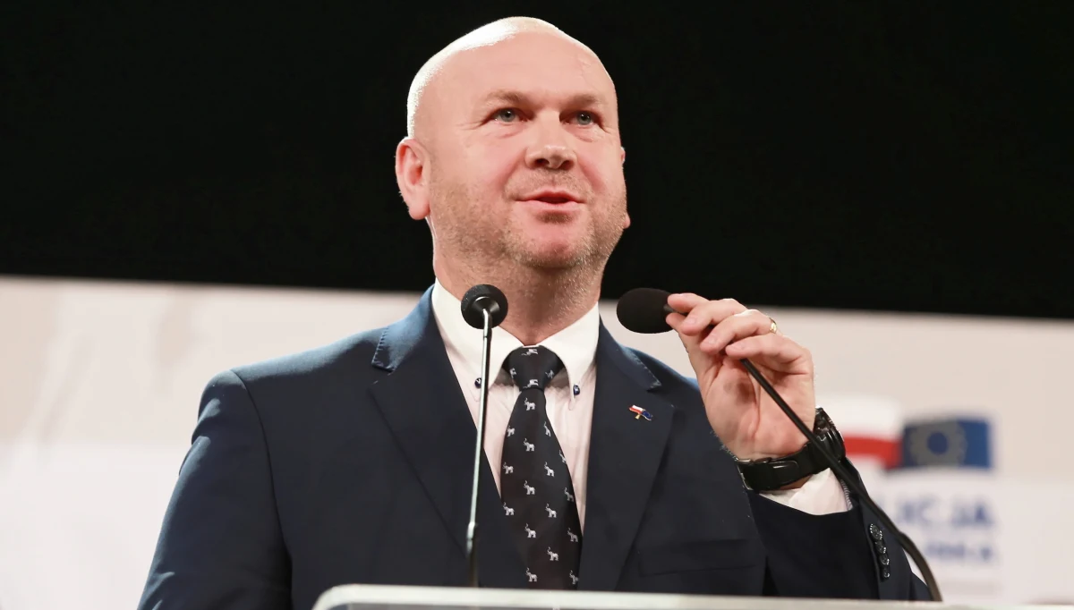 ​Nie pamiętam takiego skandalu ani w służbach polskich, ani zagranicznych. Gdyby taka sytuacja miała miejsce w jednostce policji, zostałaby ona natychmiast rozwiązana - mówił w rozmowie z Onetem były szef Centralnego Biura Antykorupcyjnego Paweł Wojtunik, pytany o sprawę wyniesienia z tej instytucji kilku mln zł przez pracownicę działu finansowego.