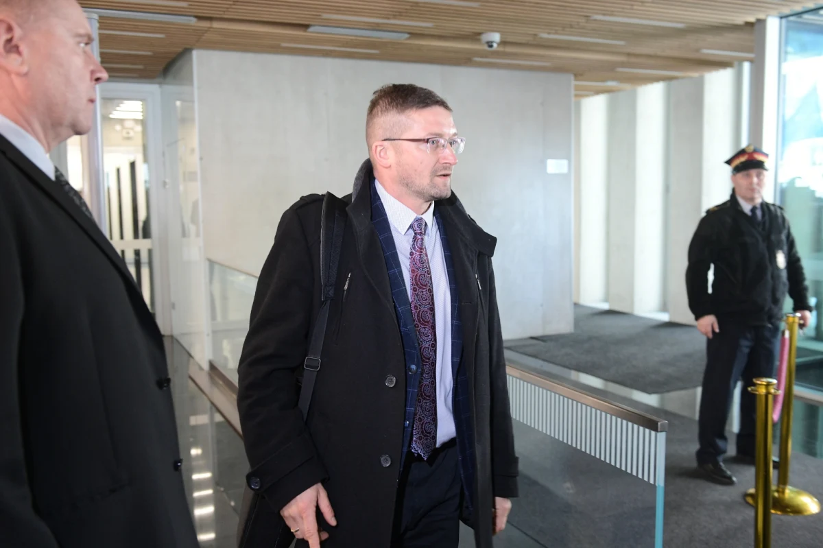 Do Prokuratury Okręgowej w Olsztynie wpłynęło zawiadomienie osoby prywatnej o możliwości popełnienia przestępstwa przez prezesa Sądu Rejonowego w Olsztynie Macieja Nawackiego. Podobną sprawę od miesiąca bada też Prokuratura Krajowa.