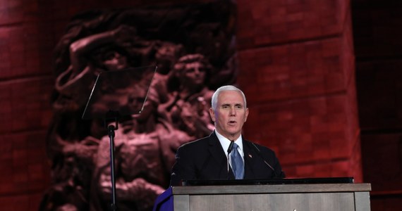 Wiceprezydent USA Mike Pence powiedział na Światowym Forum Holokaustu w Jerozolimie, że wszystkie kraje muszą przeciwstawić się "nikczemnej fali antysemityzmu" ogarniającej świat i wskazał na Iran jako głównego sprawcę.