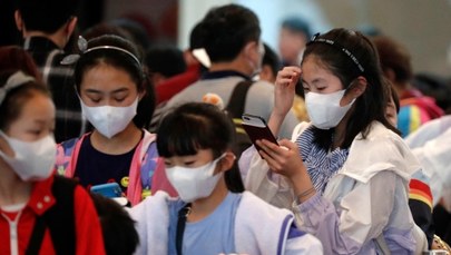 Kolejne ofiary koronawirusa: Chińskie prowincje ogłaszają najwyższy stopień zagrożenia
