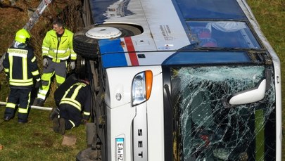 Wypadek autobusu szkolnego. Nie żyje dwoje dzieci