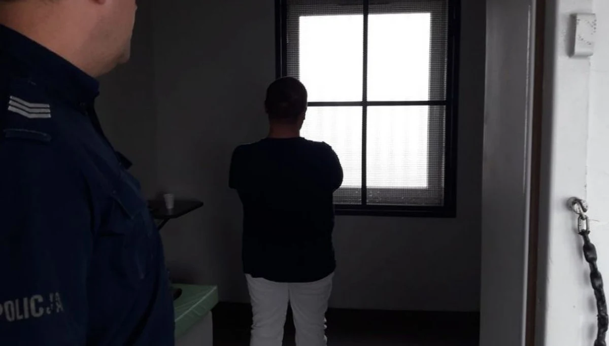 Zabójstwo w Żorach na Śląsku. Ofiara to 57-letnia kobieta. Sprawca usłyszał już zarzut zabójstwa, a dziś sąd ma rozpatrzyć wniosek o jego tymczasowy areszt. 