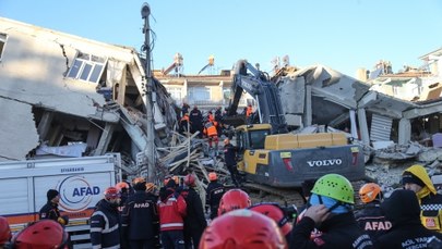 Trzęsienie ziemi w Turcji. Jest kilkadziesiąt ofiar
