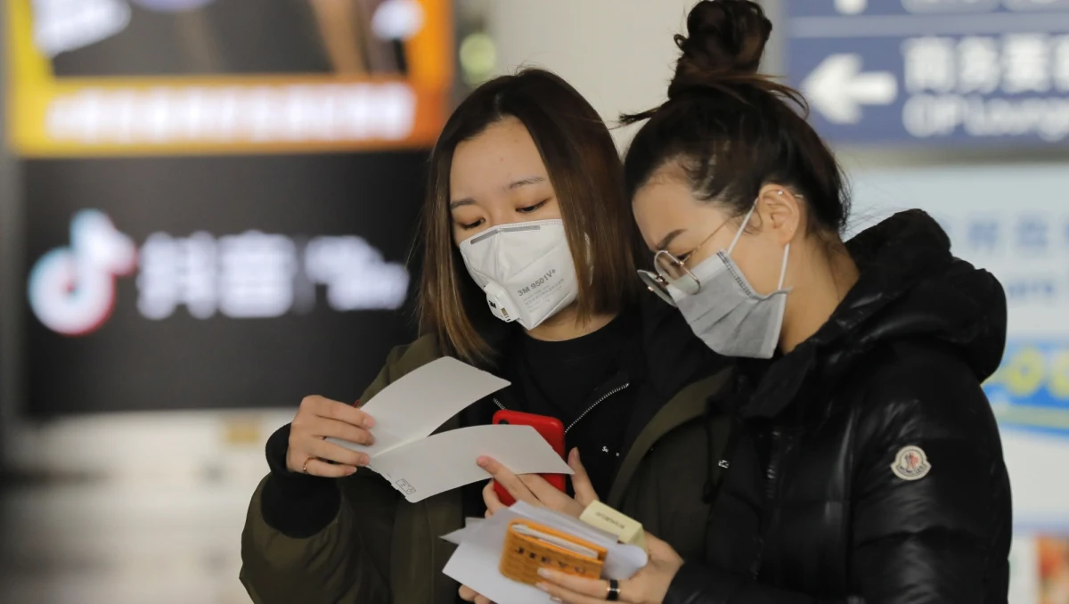 Epidemia nowego wirusa z Chin już wpływa na światowe rynki i jest np. jedną z przyczyn spadku cen ropy. W nowym tygodniu na stacjach paliw powinny nastąpić znaczne obniżki cen. Poznamy też szacunek tempa wzrostu PKB w Polsce w zeszłym roku. 