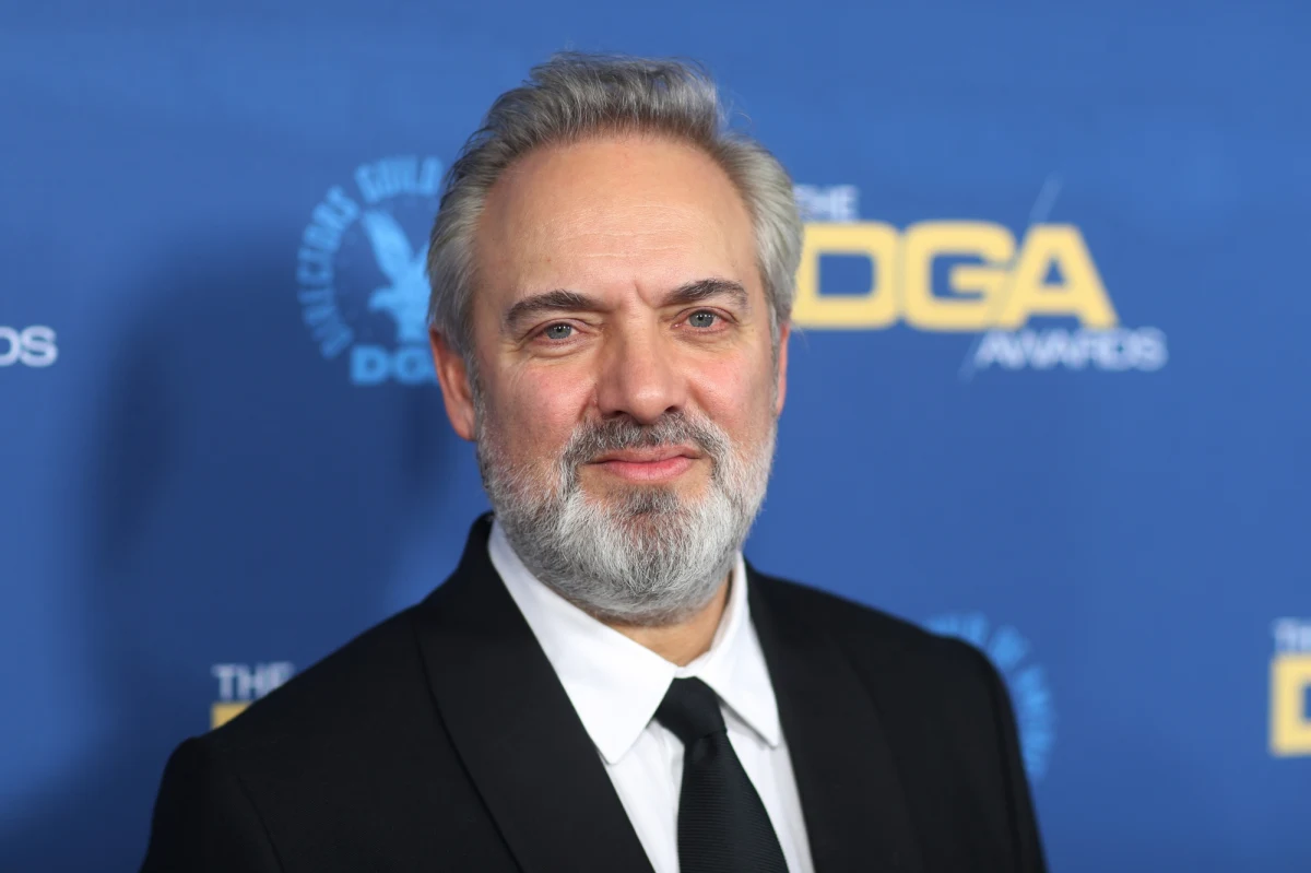 ​Film "1917" zdobywa kolejne cenne filmowe statuetki. W weekend Sam Mendes dostał nagrodę od Amerykańskiej Gildii Reżyserów. A Amerykańskie Stowarzyszenie Operatorów Filmowych właśnie nagrodziło autora zdjęć Rogera Deakinsa.