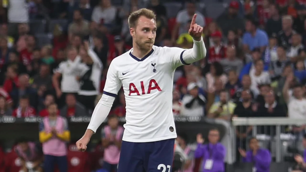 Christian Eriksen oficjalnie został zaprezentowany przez Inter Mediolan. 27-letni piłkarz z włoskim klubem związał się umową do 30 czerwca 2024 roku. Reprezentant Danii w nowym klubie będzie grał z numerem 24. Według medialnych doniesień transfer łącznie ma opiewać na 20 mln euro. 