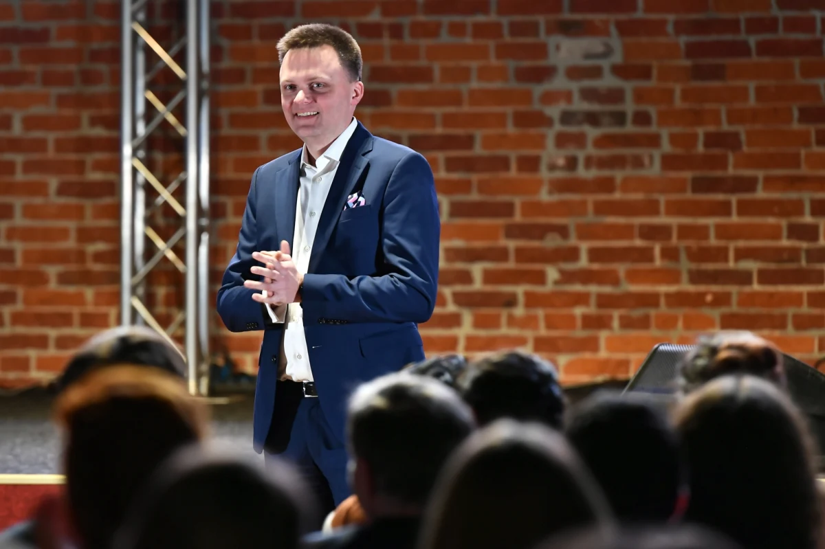 Andrzej Duda powinien dbać o interesy państwa, a nie PiS – mówi w wywiadzie dla "Rzeczpospolitej” Szymon Hołownia, który zamierza wystartować w wyborach prezydenckich. Nie jestem ukrytym planem Donalda Tuska – zapewnia.