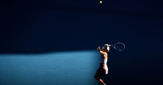 Faworytki przegrały swoje półfinały i w rozstrzygającym o triumfie w Australian Open meczu zobaczymy pojedynek Sofii Kenin i Garbine Muguruzy. Ta pierwsza pokonała liderkę światowego rankingu Ashleigh Barty. Ta druga odprawiła w półfinale Simonę Halep. Taki finał to zaskoczenie, ale kobiecy tenis jest coraz bardziej wyrównany i trudno przewidywać zwyciężczynię turnieju. 