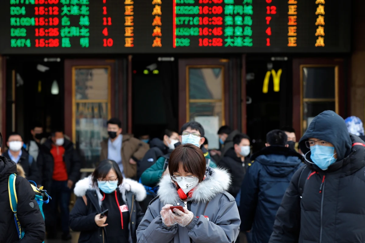 Jeśli pracodawca chce Cię teraz wysłać na delegację do Chin, masz prawo odmówić - mówi w RMF FM ekspertka do prawa pracy.