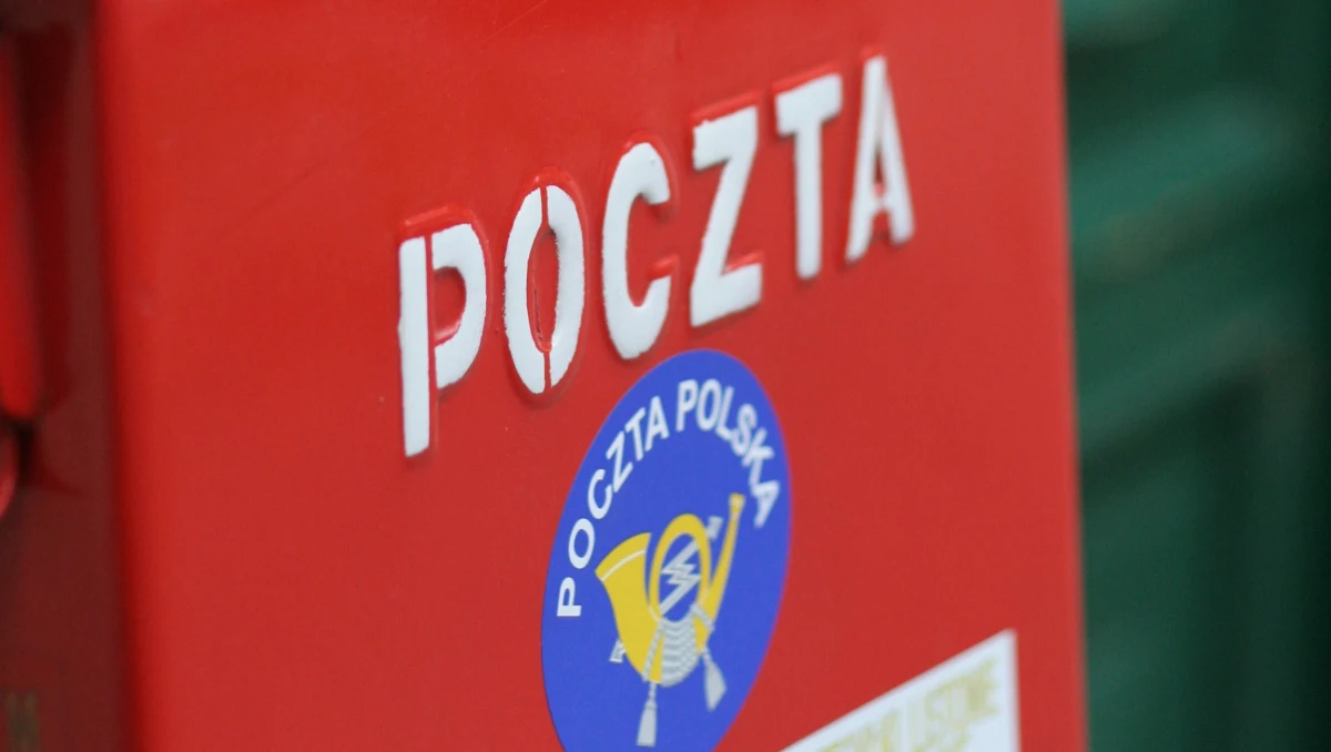 W związku z zawieszeniem operacji lotniczych do Chin i brakiem innych możliwości transportu do tego kraju, Poczta Polska zawiesza od wtorku do odwołania przyjmowanie przesyłek do Państwa Środka - poinformowała poczta we wtorkowym komunikacie.