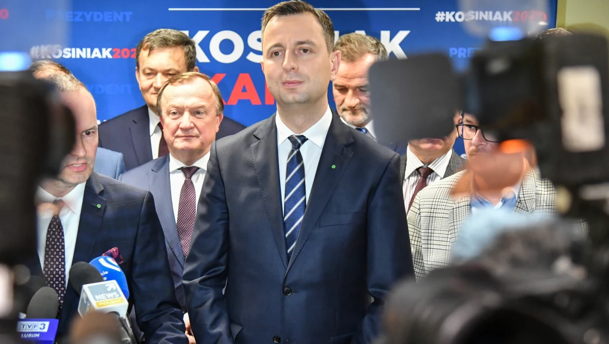 Prezydent stawia "kropkę nad i" w upolitycznieniu wymiaru sprawiedliwości. Nie na taką reformę czekają Polacy - tak szef PSL Władysław Kosiniak-Kamysz odniósł się do podpisania przez prezydenta Andrzeja Dudę nowelizacji ustaw sądowych.