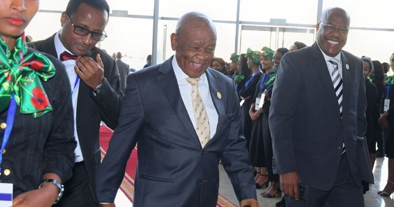 Obywatele Lesotho zszokowani po doniesieniach w sprawie zabójstwa byłej żony premiera Thomasa Thabane. Zarzut w związku ze sprawą zabójstwa usłyszała aktualna partnerka szefa rządu Maesaiah Thabane - podało BBC.