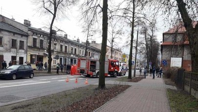 74-latek potrącił matkę z dziećmi w Żyrardowie. 10-letnia dziewczynka zmarła