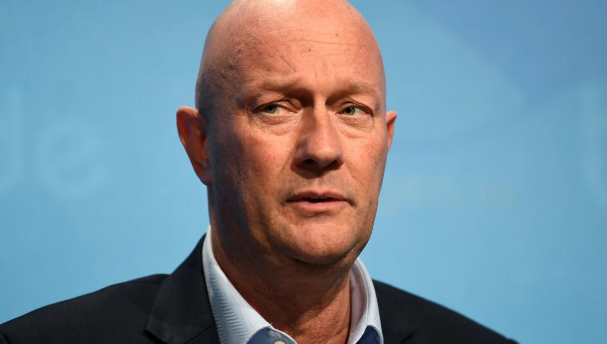 Premier Turyngii z liberalnej partii FDP Thomas Kemmerich ogłosił, po dobie od wyboru na stanowisko szefa regionalnego rządu, że jego frakcja złoży wniosek o przedterminowe wybory. Kemmerich został premierem w wyniku poparcia przez nacjonalistyczną Alternatywę dla Niemiec (AfD).