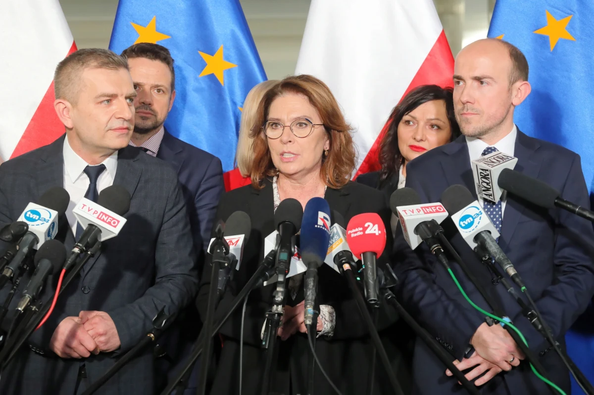 Europoseł Bartosz Arłukowicz pokieruje kampanią kandydatki Koalicji Obywatelskiej na prezydenta Małgorzaty Kidawy-Błońskiej. Jeszcze wczoraj spekulowano, że szefem sztabu może zostać Michał Gramatyka. Ostatecznie samorządowiec został jednak dyrektorem operacyjnym sztabu.
