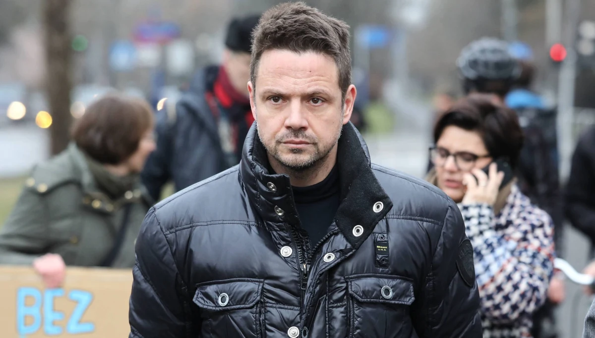 Prezydent Warszawy Rafał Trzaskowski jest sceptyczny jeśli chodzi o nadanie budowanemu właśnie mostowi południowemu nazwy Wielkiej Orkiestry Świątecznej Pomocy. Jak tłumaczył, zgodnie z tradycją nie honoruje się w ten sposób istniejących organizacji. 