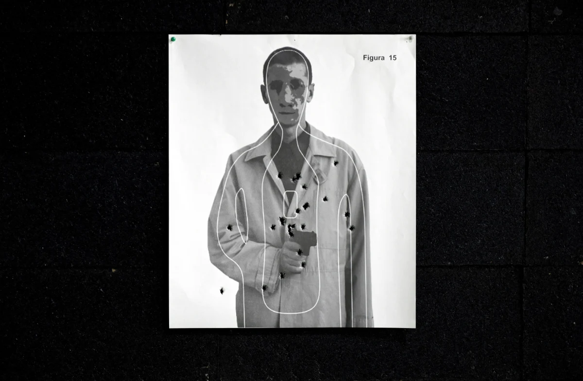 18-letnia dziewczyna w Połtawie, w środkowej części Ukrainy, po kłótni ze swoim chłopakiem zabiła instruktora na strzelnicy - informują lokalne media. Policja podkreśla, że trwa ustalanie okoliczności i motywów zajścia i na razie za wcześnie jest mówić o szczegółach. 