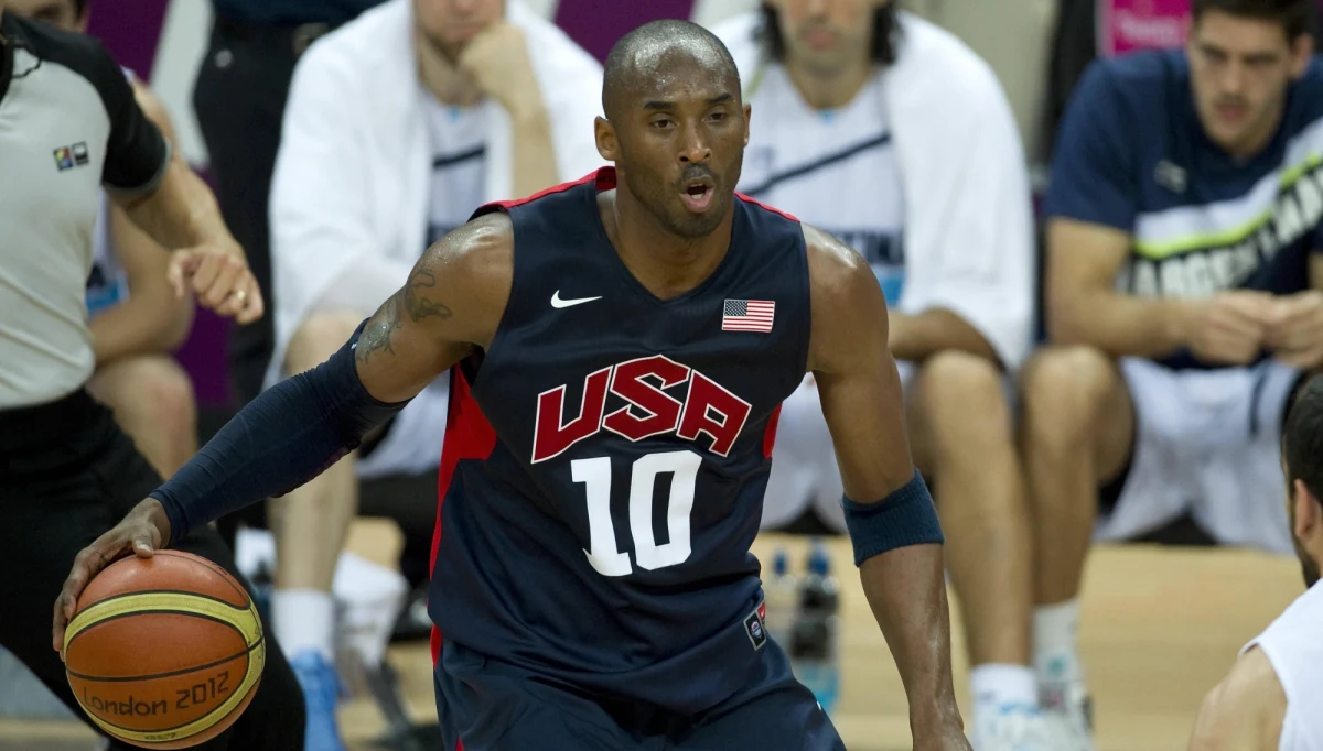 ​Helikopter, który leciał Kobe Bryant, runął na ziemię będąc około pięć minut od celu, do którego podróżował koszykarz - podaje Amerykańska Krajowa Rada Bezpieczeństwa Transportu.