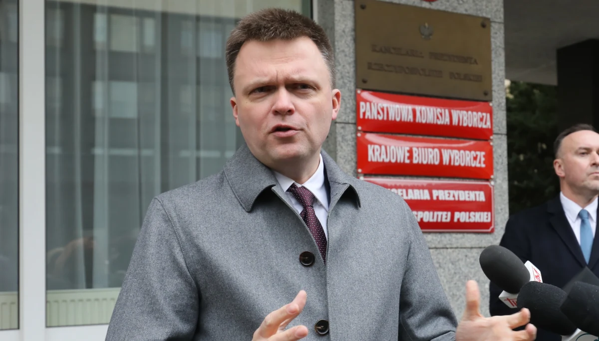 Bardzo jasno mówię, że zmieniłem zdanie w sprawie metody in vitro po wielu rozmowach z osobami, które stosowały tę metodę - powiedział w programie "Kropka nad i" w TVN24 kandydat na prezydenta Szymon Hołownia.