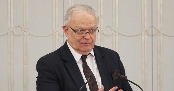 W czwartek prezes Izby Karnej Sądu Najwyższego przejdzie w stan spoczynku. Sędzia Stanisław Zabłocki w opublikowanym w środę oświadczeniu wyjaśnił, że to jego protest przeciwko ustawie dyscyplinującej. 

